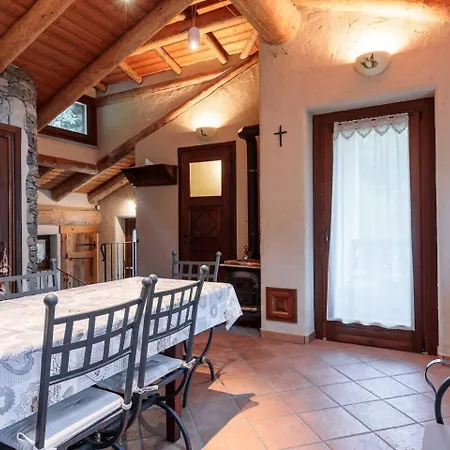 L'ecole Intero - Aosta Valley Chalet