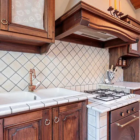 L'ecole Intero - Aosta Valley Chalet Auri Grande